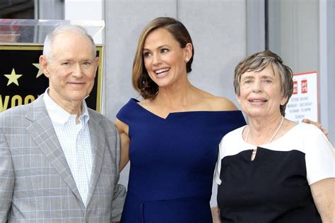 jennifer garner eltern.